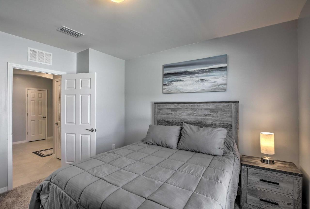 Modern Home With Heated Pool, 3 Mi To Beach Cape Coral Exterior photo